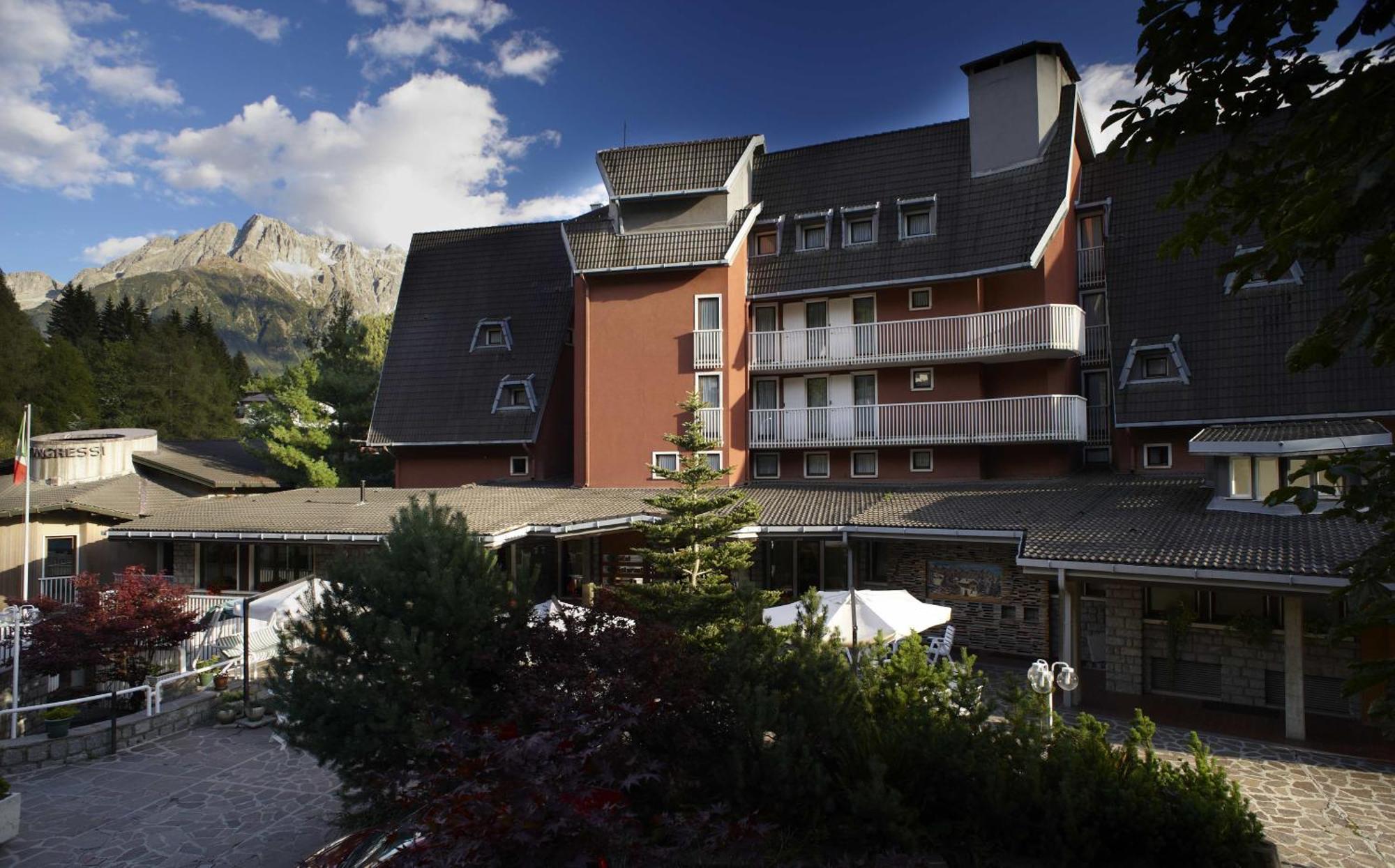 Hotel Mirella Ponte Di Legno Eksteriør bilde