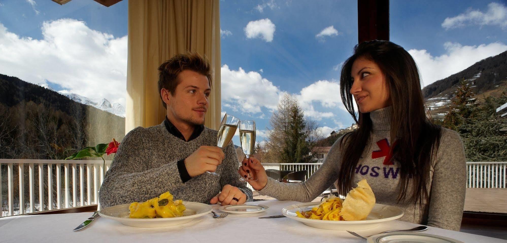Hotel Mirella Ponte Di Legno Eksteriør bilde