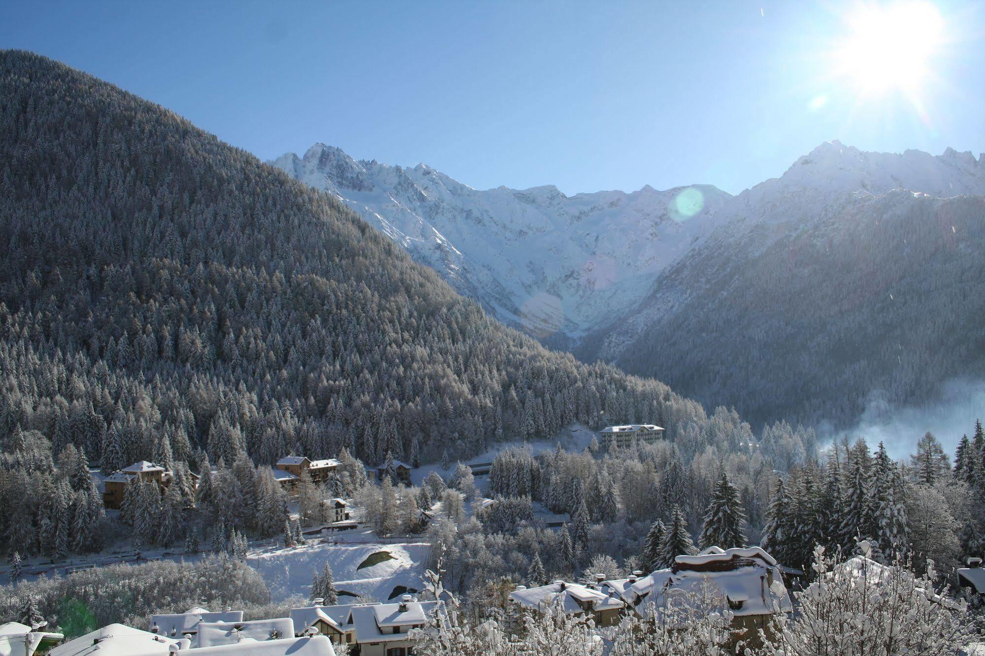 Hotel Mirella Ponte Di Legno Eksteriør bilde